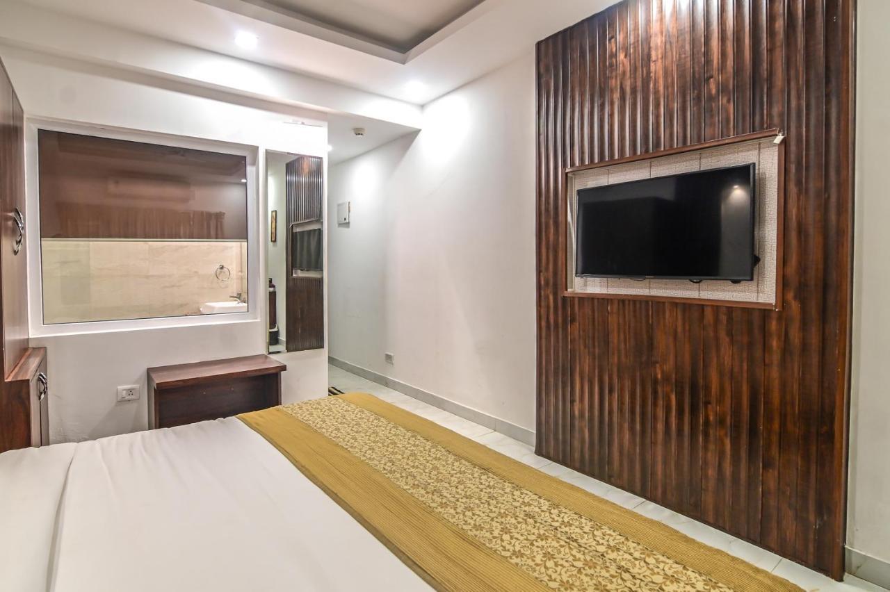 De Falcon Goa Beach Resort 칸돌림 외부 사진