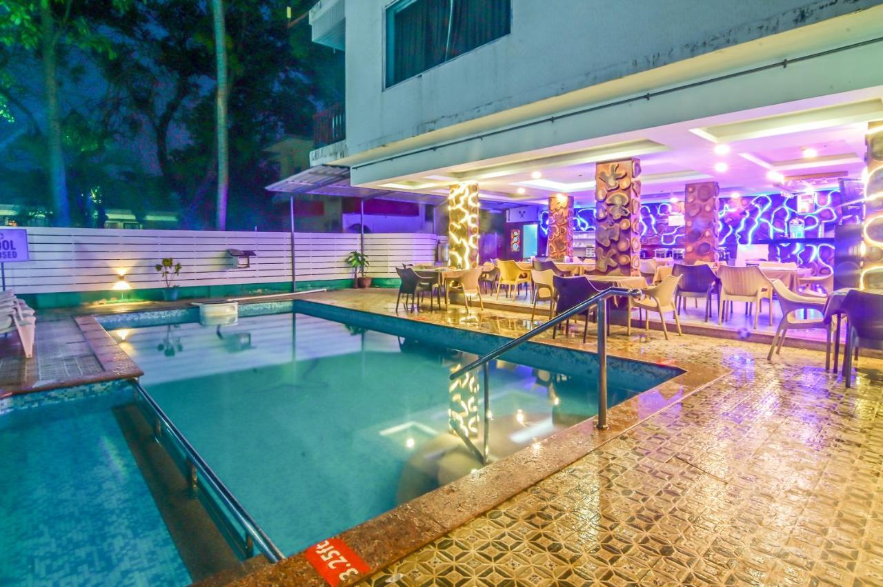 De Falcon Goa Beach Resort 칸돌림 외부 사진
