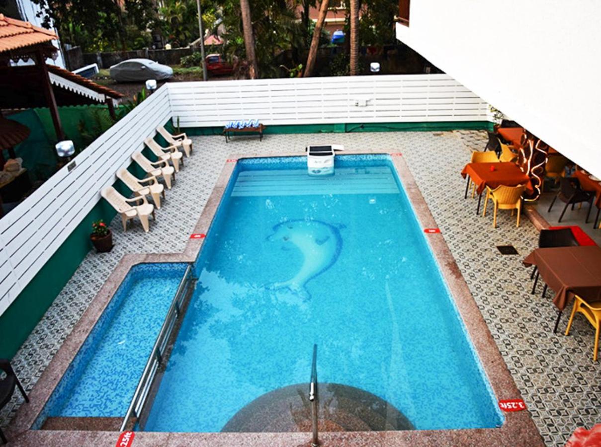 De Falcon Goa Beach Resort 칸돌림 외부 사진